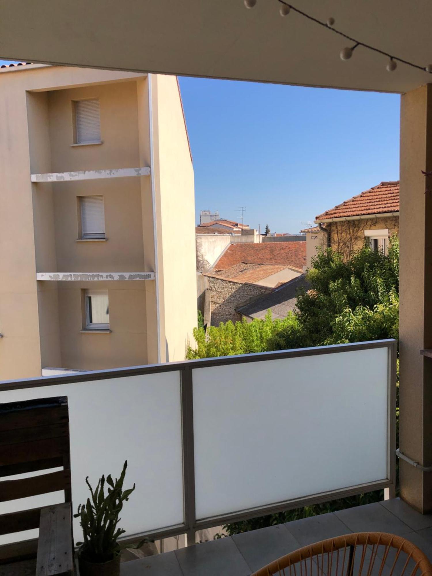 Bel Appartement Nimois Au Calme Avec Balcon Nimes Bagian luar foto