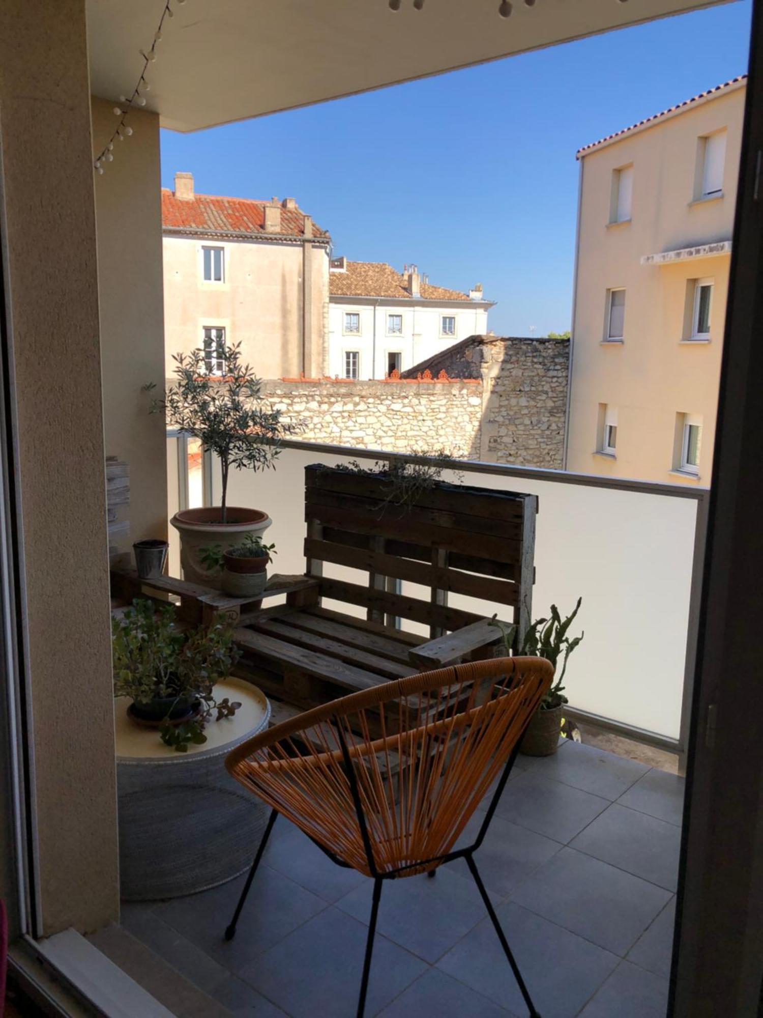 Bel Appartement Nimois Au Calme Avec Balcon Nimes Bagian luar foto